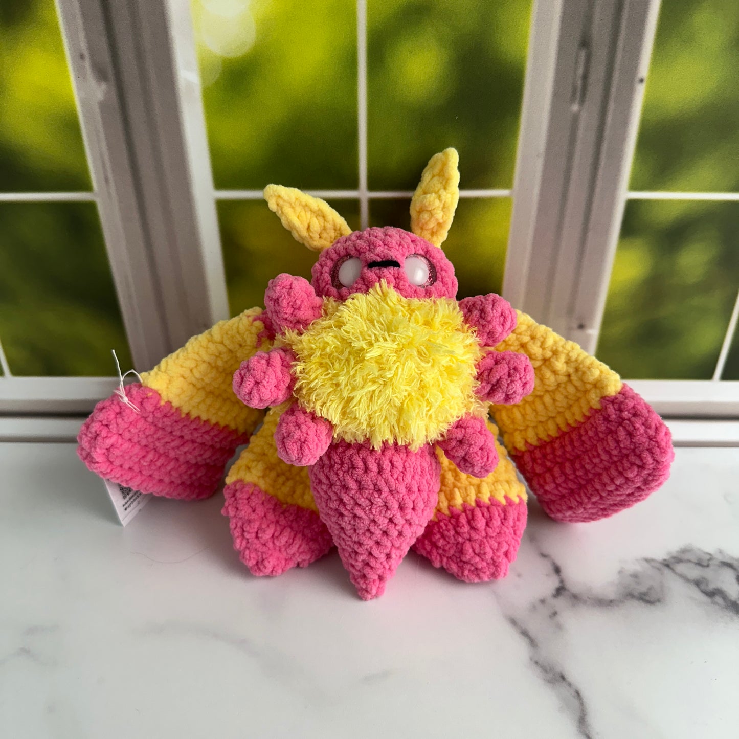 rosy maple moth