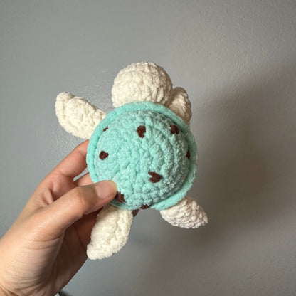 crochet mint chocolate chip turtle